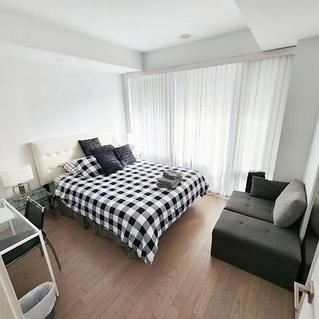 Comfortable Central Downtown Condo - Торонто Екстериор снимка